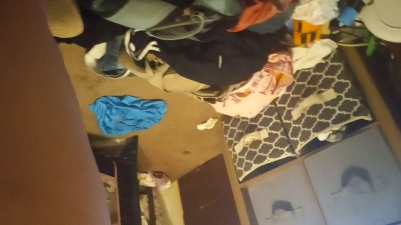 Big Red and her Pretty Kitty: Rough masturbation for red the town cum dumpster