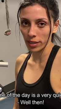 Ho scopato il nuovo ragazzo in palestra! ma il scopatore di madre era un imbroglione!