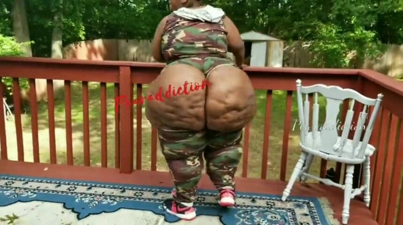 Pearaddiction: Soldier These Cheeks