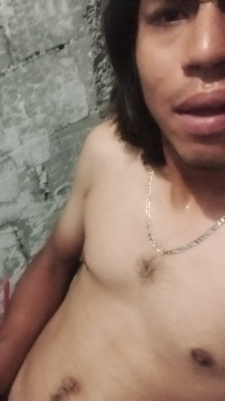 Alex Alejandro: My Mind Focused on Straw