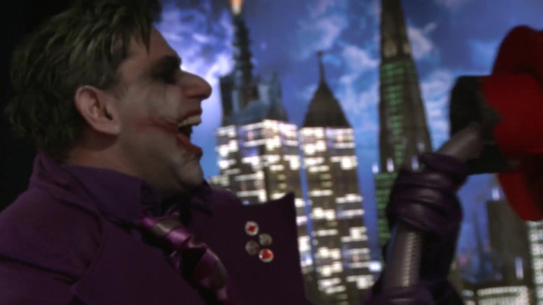 CBD Media: Batman Robin Catwoman et Joker font une partouze avec de...