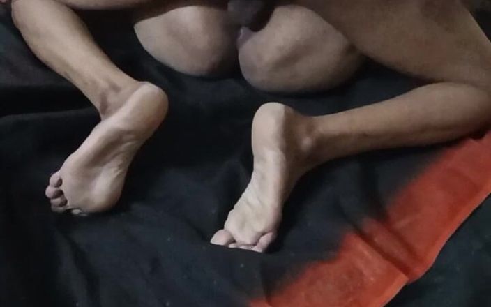 Sona_85: Teyze kocası tarafından sikiliyor
