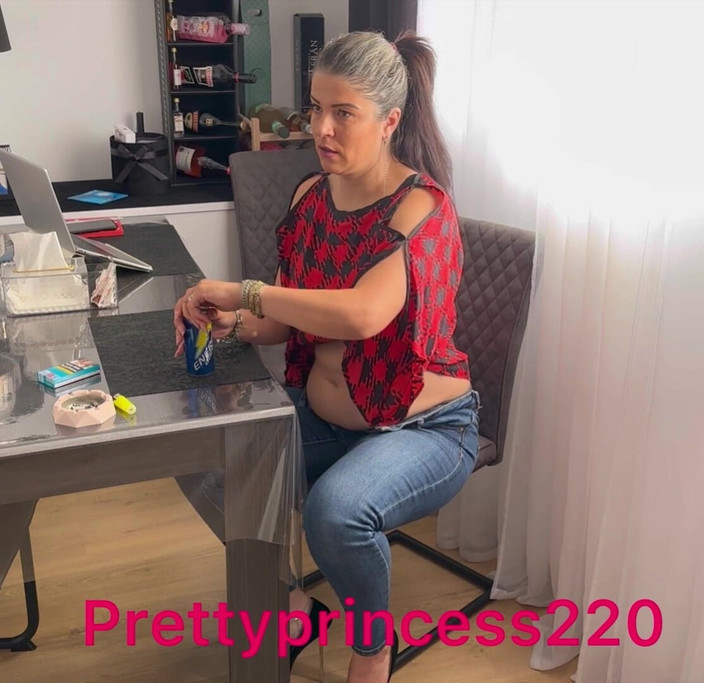 Pretty princess studio: Kentut Basah Dalam Seluar Jeans