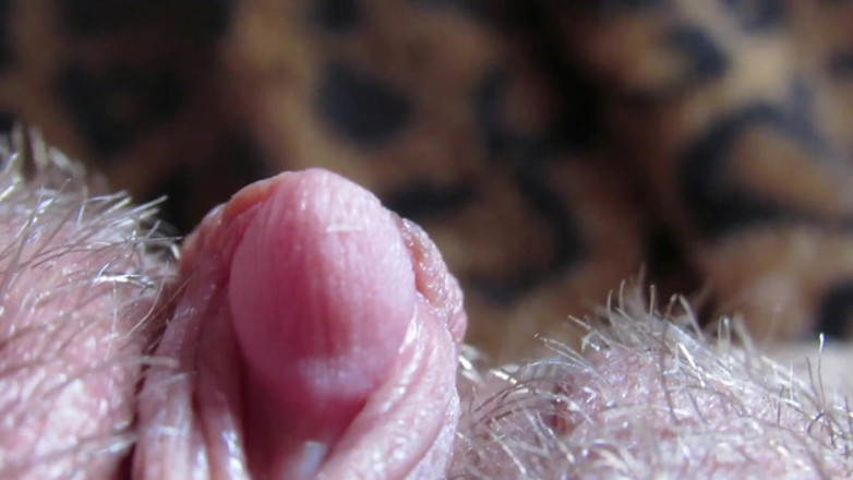 Cuteblonde666: Extrémní záběr zblízka na moji tvrdou klitorisovou hlavu