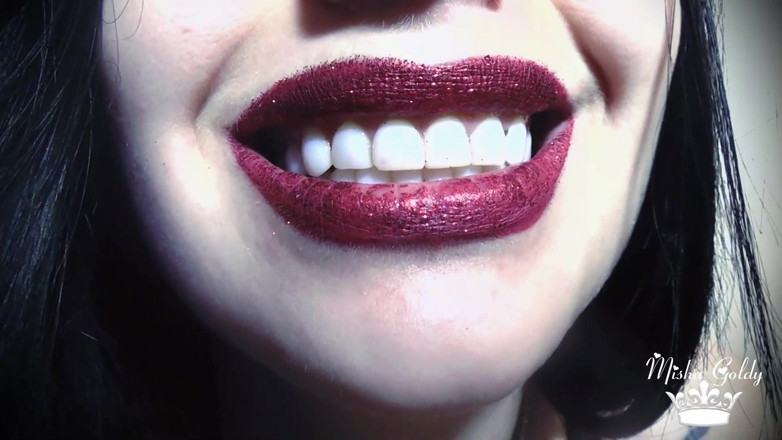 Goddess Misha Goldy: Mis labios - ¡es una puerta al infierno! Disfrutar