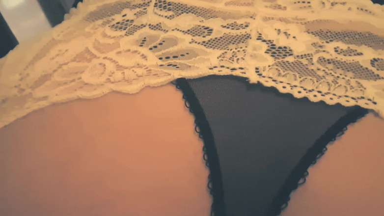 Vixen Willer: Desiderata produzione - vibratore, lingerie bianca e nera, prova a non...