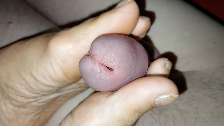 Step Mommy: Ibu tiri dengan kaki seksi ini asli!