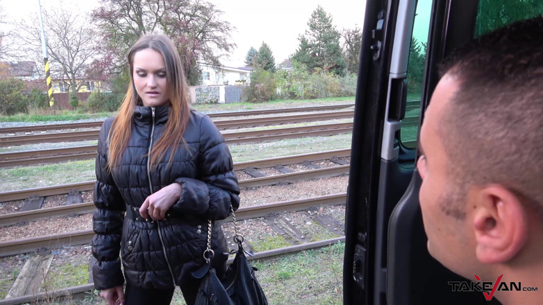 Take Van: Rozvedení jsou nejlepší cíle pro cizince Wierd, který šuká dívky v...