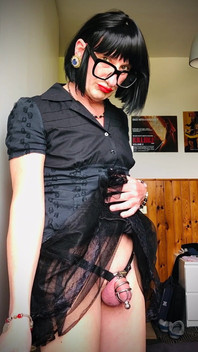 A Sissy Slut Walking