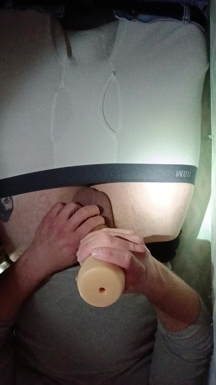 Themilkman618: हस्तमैथुन