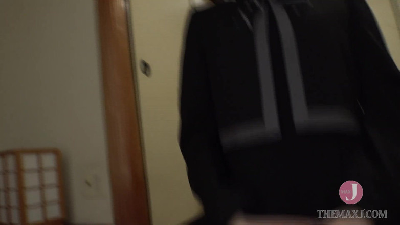 JAV Amateur: Trzeba zobaczyć dla miłośników mundurów! Uprawiałem seks z piękną, czarnowłosą,...