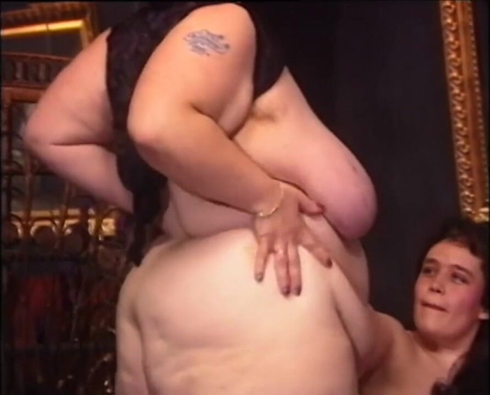 Vintage Climax: Velké holky a chlap se baví s pěstmi