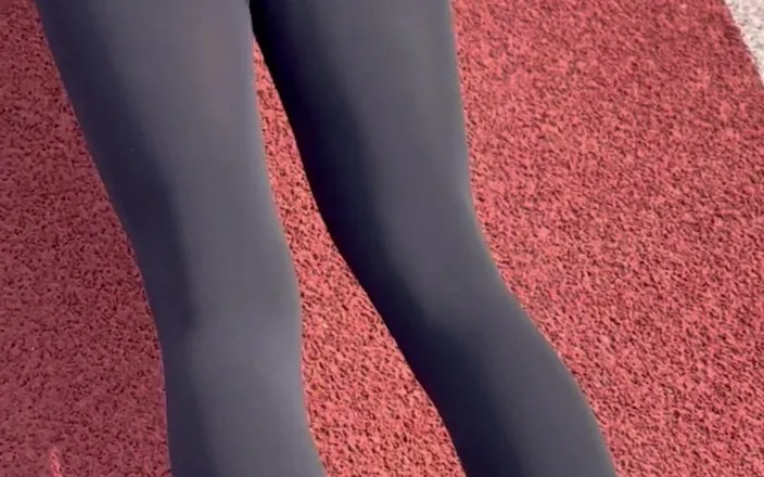 Sonya Pretty: Sexy Sport