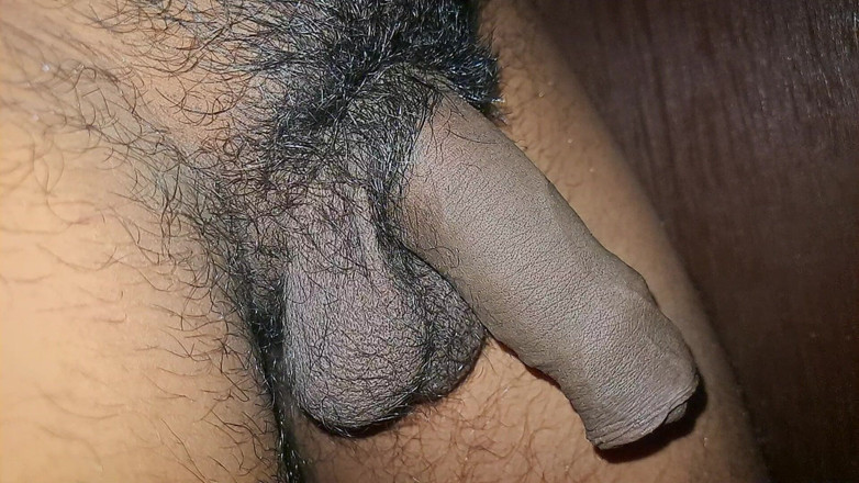 Desi Porn India 2: Nieuwe hete Indische jongen masturbatievideo.