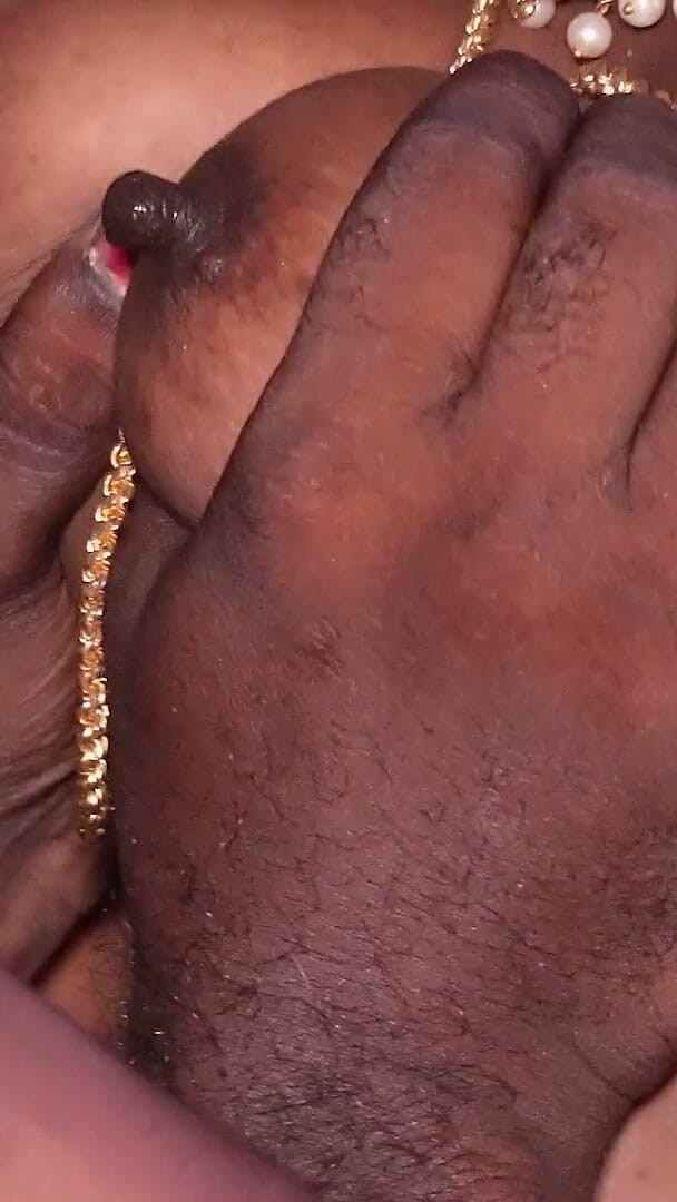 Delightrose: Tamil Kamasutra Secretul curtezanei indiene