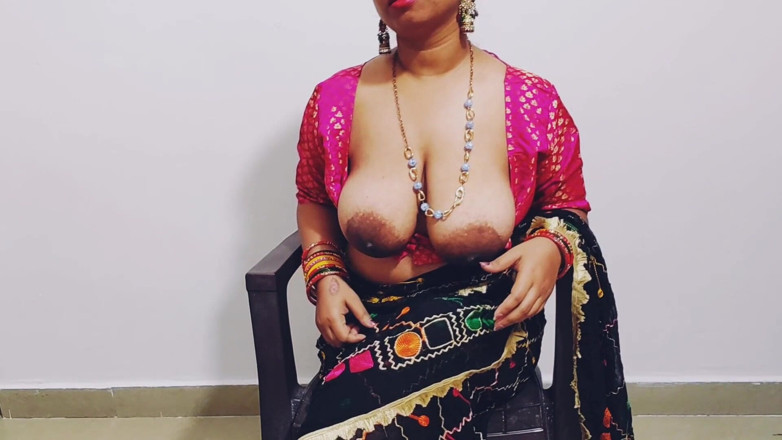 Desi Pari Bhabhi: Индийская мачеха и пасынок