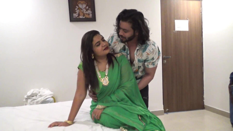 Jayanta Banik: A Desi Girl Called His Ex Boyfriend and Made a...