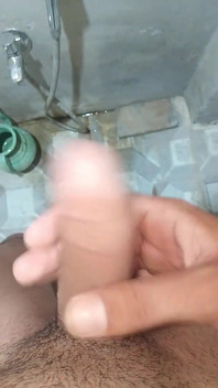 Cực khoái của một cậu bé tuổi teen
