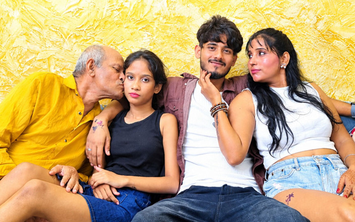 Hotmaster: Indiana asiática desi estilo quarteto cego gangbang hardcore softcofe lambendo...