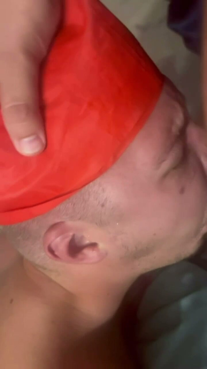 hot_bears_rus: Ha fatto il giro di una carota