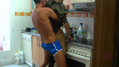 Amadeus studio: Senza preservativo dritto