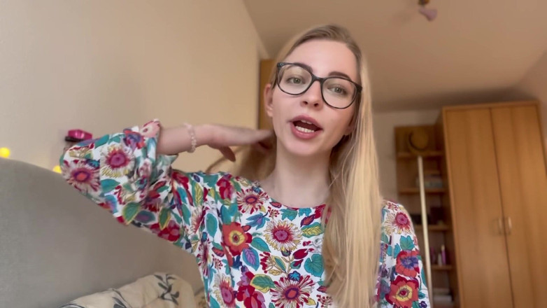 Goddess_Bella_Rae: 3 Tips on How to Be a Beta Male in...