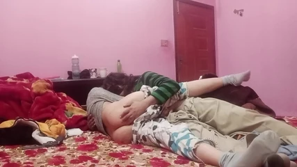 SHAKRATASNEEM: Dasi Stepsister Sex with Stepbrother on Home Bed so Hot