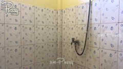 AmPussy: Doccia amatoriale