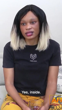 Eboni bertetek semula jadi awek panas Afrika dikongkek dubur!
