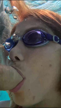 Marina Gold Learning How to Breathe Suck Fuck Eat Cum Underwater