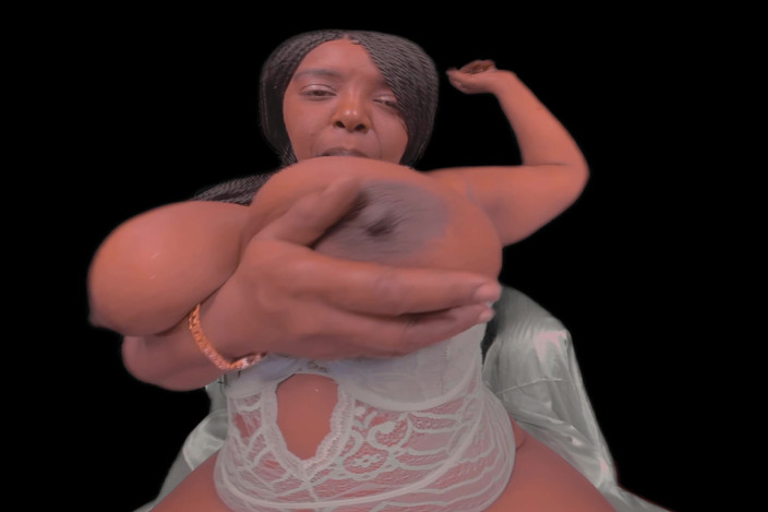Ebony VR Solos VR.AR Fetish Films: MILF eboni montel semula jadi yang bertetek besar - tetek berair
