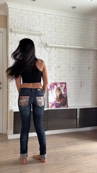 Lindo Pedos En Jeans Después De Comer Comida Gazzy