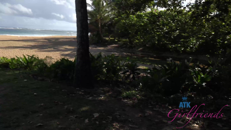 ATK Fans (Girlfriends): Virtual vacation in Kauai with Zaya Cassidy part 2