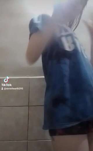 RavenHearth666VIP: Nechtěl bys, abych dělala každodenní věci nahá?