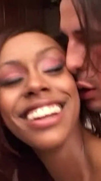 She Never Gets Shy When She Has to Take a Creampie From a Handsome Fucker