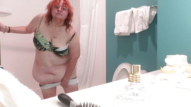 BBW nurse Vicki adventures with friends: BBW nurse Vicki strips out of new 2 piece bikini set