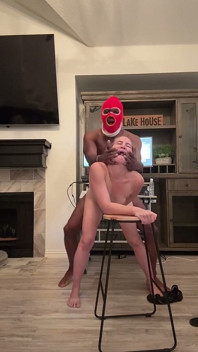 MILFs Dickstracting Orgasmic Morning with BBC