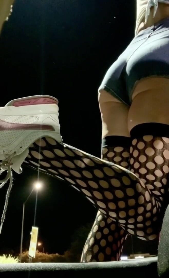 CindieLove: Sexy ass tight jean shorts and fishnets on outdoor display...