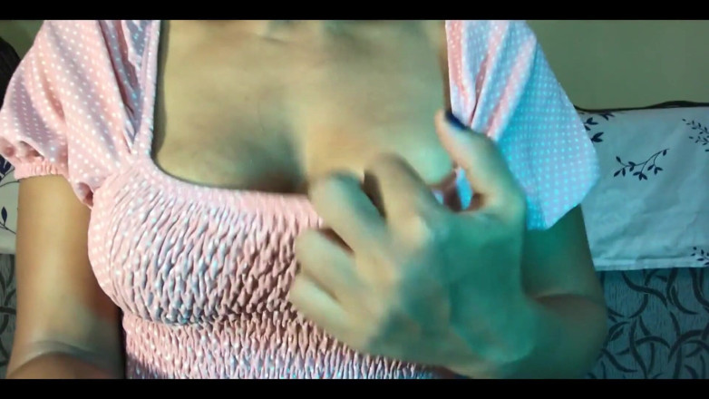 Michelle sex hard: Figa succosa e pulsante