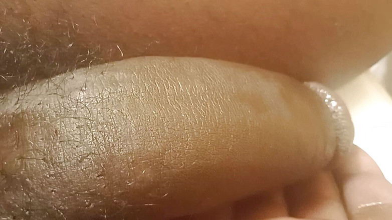 Rockstar world: 친구를 찾는 록스타 흑인 대물 솔로