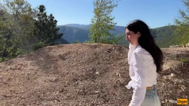 Outdoor-sex in den bergen mit einem hottie, das ich auf der straße abgeholt habe