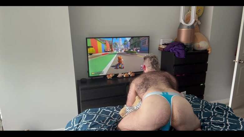 BeefyCanuck: Puppario Kart pondělí!