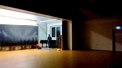 Mark Hannes: Schnelle Riskante Hump Masturbation in Der Music Halle