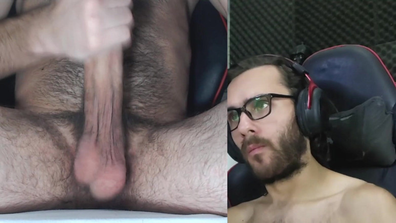 LapijARG: 20 Centimeter Penis Pumping a Lot of Milk, with My...