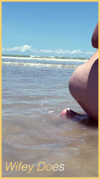 Wifey Si Miluje Užít Plážovou Nahou