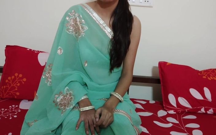 Saara Bhabhi: Nhập vai câu chuyện tình dục tiếng Hin-di - mẹ kế Ấn Độ đụ...