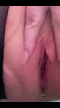 Free Exclusive Pee Vid for My Club Members:)