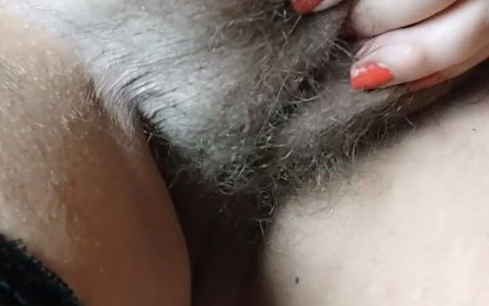 Lelali Pie: POV Sedím ti na tváři