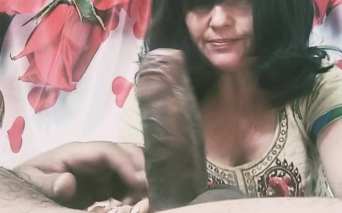 Bolly Karma: Vuole il tuo cazzo