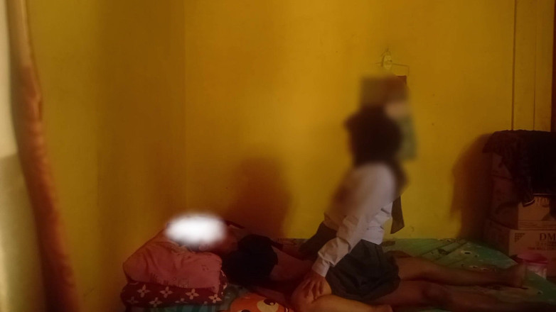 Famly sex: Teenager Comes Home From College at His Own Stepfather's Entot...